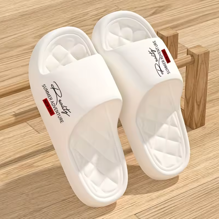 Summer innovative design EVA men's shoes, soft and lightweight home slippers, suitable for indoor and outdoor leisure activities